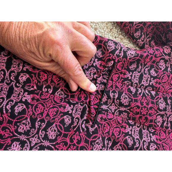 Embroidered Pink & Black Talbots Jacket, size Women's 16, Hook & Eye Closure - Picture 11 of 11